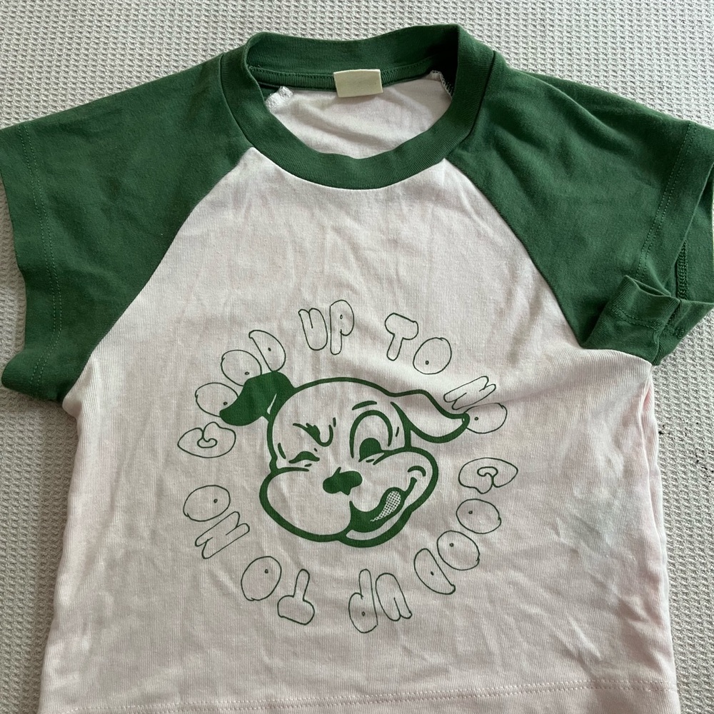 URBAN OUTFITTERS puppy dog tee